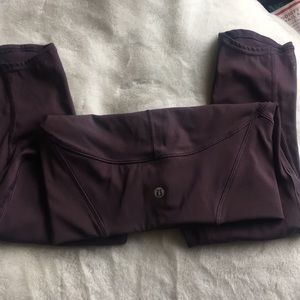 Lululemon Capris size 4 NWOT
